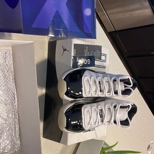 Retro 11 2011 release concords vends